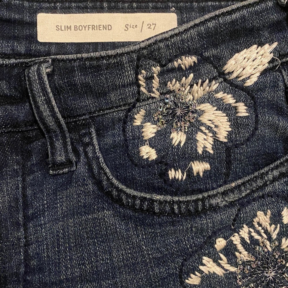 Embroidered Dark Blue Denim Women's Shorts - Picture 5 of 13